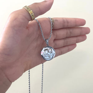 Circle Picture Necklace